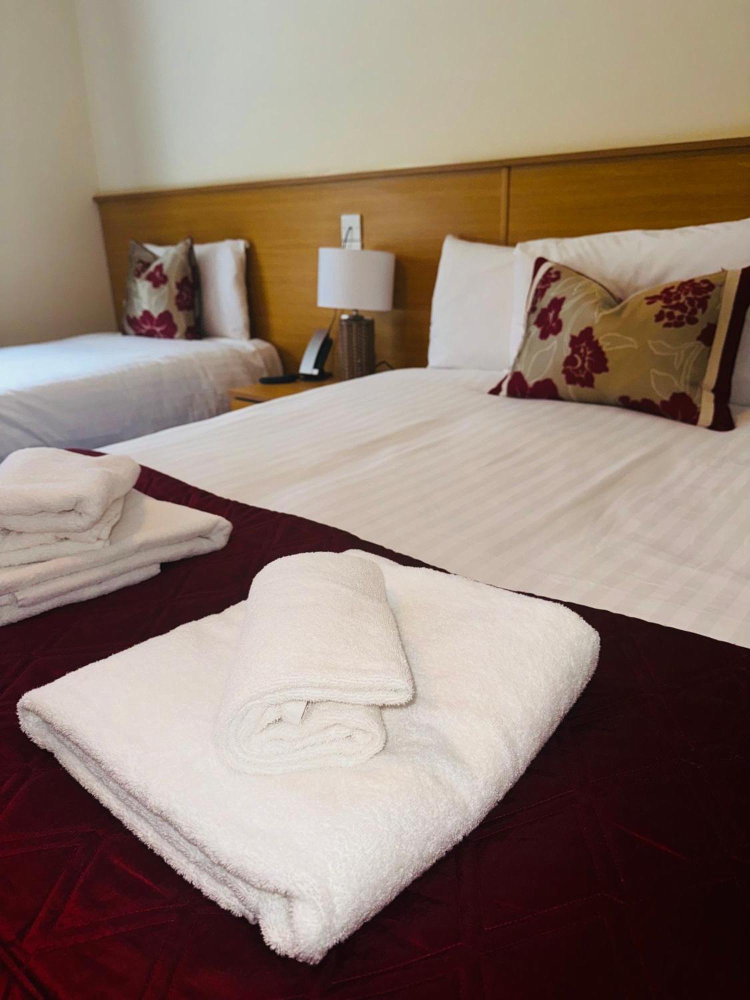 Stranocum The Hedges Hotel מראה חיצוני תמונה