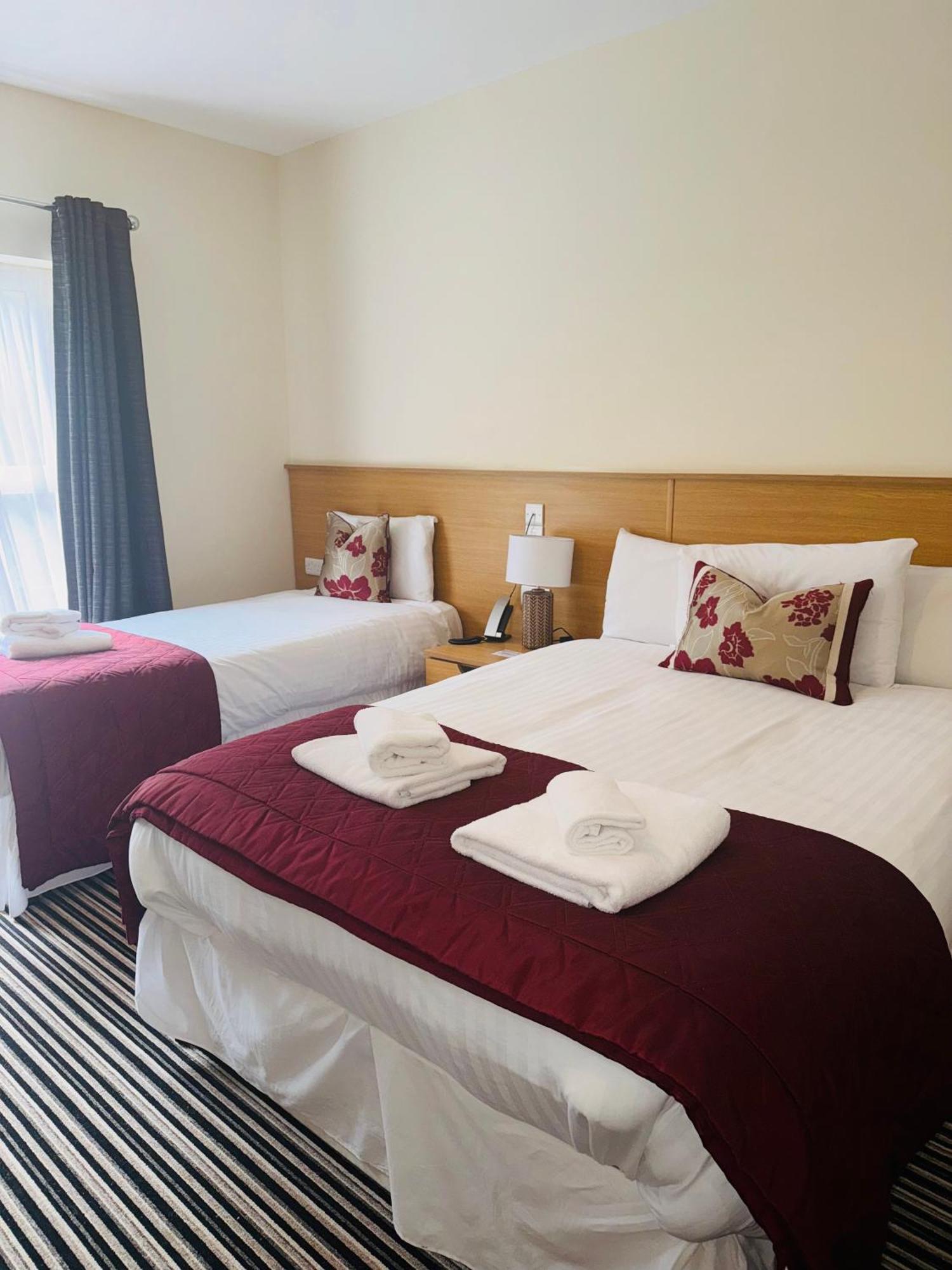 Stranocum The Hedges Hotel מראה חיצוני תמונה