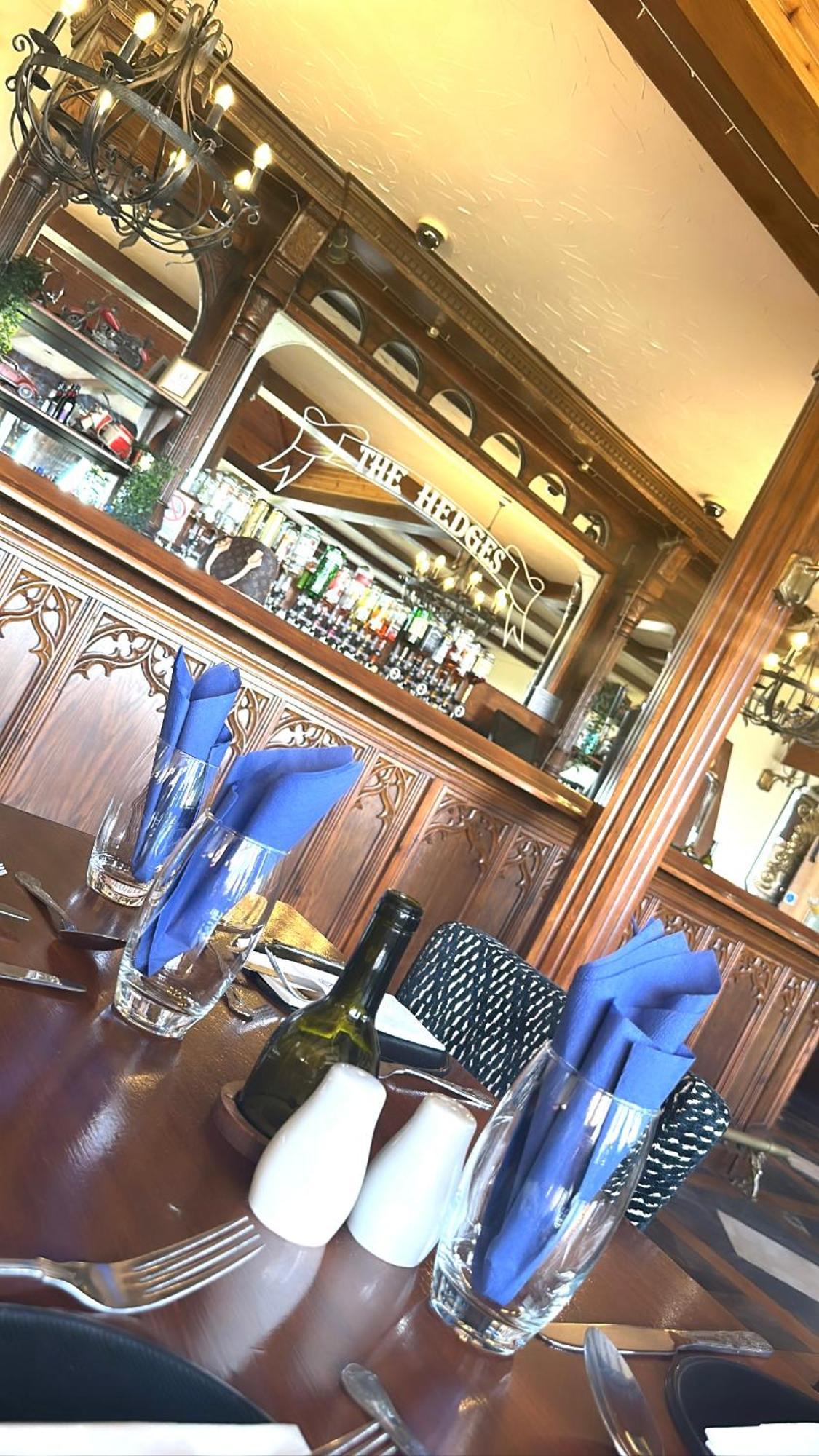Stranocum The Hedges Hotel מראה חיצוני תמונה